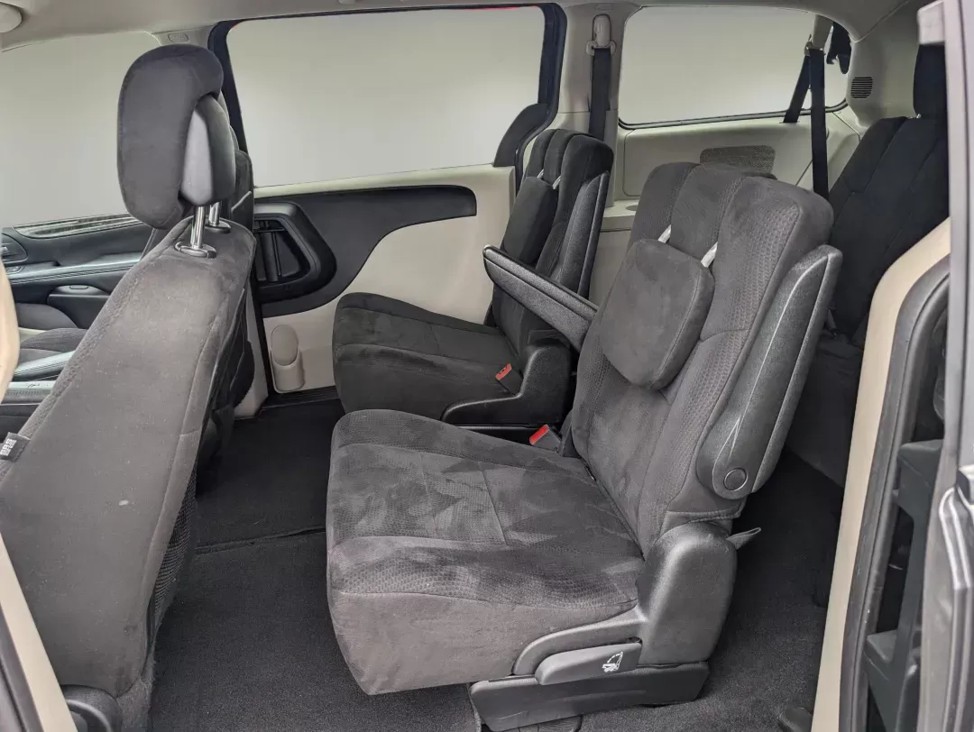 2011 /Black/Light Graystone Interior Dodge Grand Caravan Express (2D4RN4DG7BR) with an Gas/Ethanol V6 3.6L/220 engine, 6-Speed Automatic transmission, located at 3959 U.S. 80 W, Phenix City, AL, 36870, (334) 297-4885, 32.469296, -85.135185 - 2011 Dodge Grand Caravan Express - Photo#11