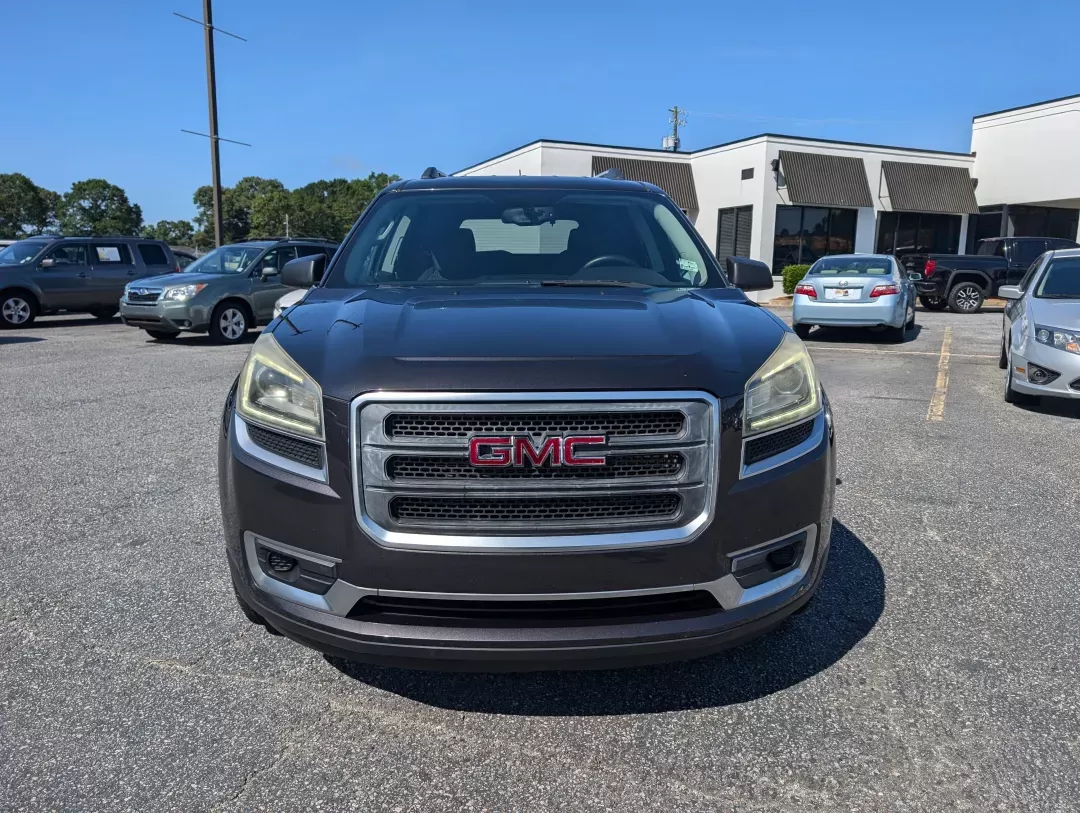 2015 /Ebony GMC Acadia SLE (1GKKRPKD9FJ) with an Gas V6 3.6L/220 engine, 6-Speed Automatic transmission, located at 3959 U.S. 80 W, Phenix City, AL, 36870, (334) 297-4885, 32.469296, -85.135185 - 2015 GMC Acadia SLE - Photo#1