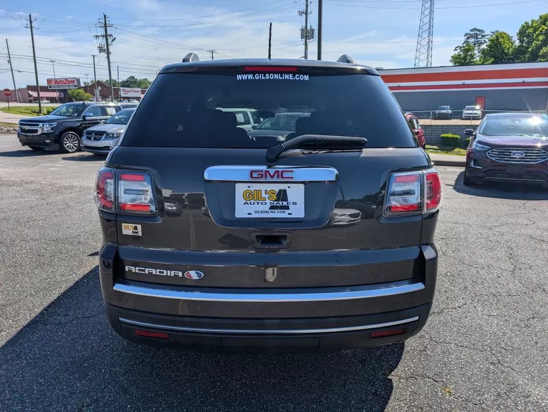 2015 /Ebony GMC Acadia SLE (1GKKRPKD9FJ) with an Gas V6 3.6L/220 engine, 6-Speed Automatic transmission, located at 3959 U.S. 80 W, Phenix City, AL, 36870, (334) 297-4885, 32.469296, -85.135185 - 2015 GMC Acadia SLE - Photo#5