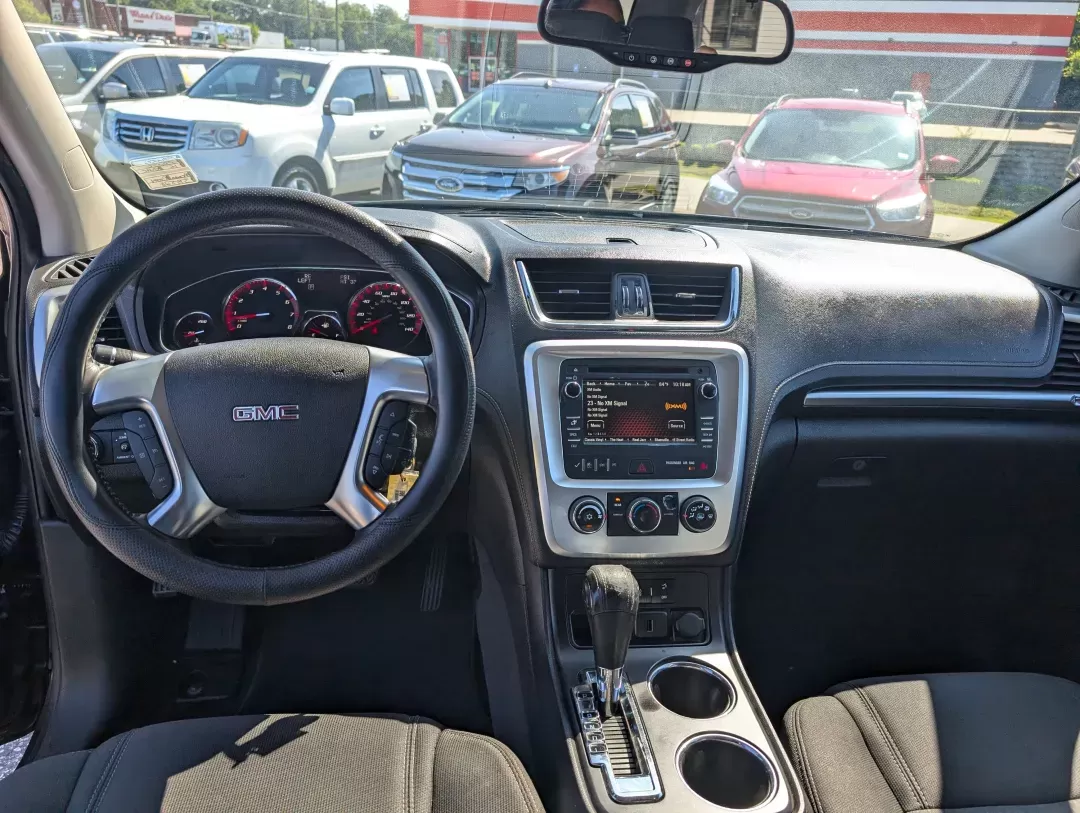 2015 /Ebony GMC Acadia SLE (1GKKRPKD9FJ) with an Gas V6 3.6L/220 engine, 6-Speed Automatic transmission, located at 3959 U.S. 80 W, Phenix City, AL, 36870, (334) 297-4885, 32.469296, -85.135185 - 2015 GMC Acadia SLE - Photo#12
