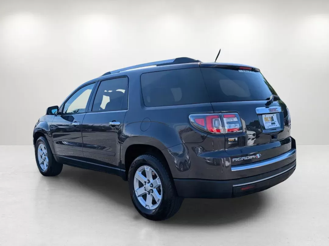 2015 /Ebony GMC Acadia SLE (1GKKRPKD9FJ) with an Gas V6 3.6L/220 engine, 6-Speed Automatic transmission, located at 5115 14th Ave., Columbus, GA, 31904, (706) 323-0345, 32.511494, -84.971046 - 2015 GMC Acadia SLE - Photo#6