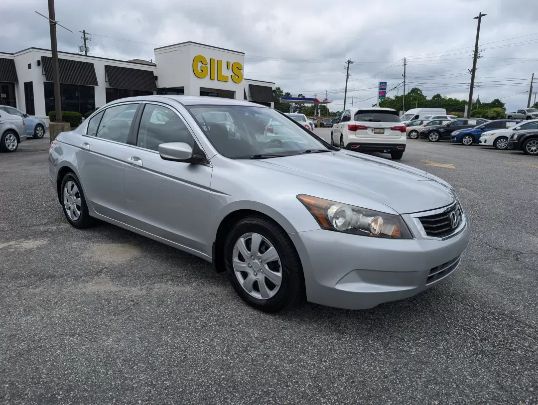 2010 Honda Accord Sdn LX (1HGCP2F35AA) with an Gas I4 2.4L/144 engine, 5-Speed Automatic transmission, located at 3959 U.S. 80 W, Phenix City, AL, 36870, (334) 297-4885, 32.469296, -85.135185 - 2010 Honda Accord Sdn LX - Photo#2