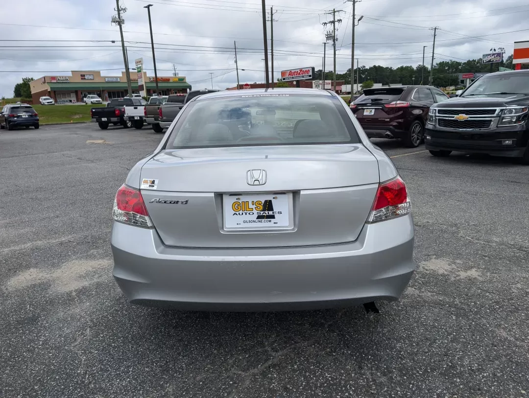 2010 Honda Accord Sdn LX (1HGCP2F35AA) with an Gas I4 2.4L/144 engine, 5-Speed Automatic transmission, located at 3959 U.S. 80 W, Phenix City, AL, 36870, (334) 297-4885, 32.469296, -85.135185 - 2010 Honda Accord Sdn LX - Photo#5
