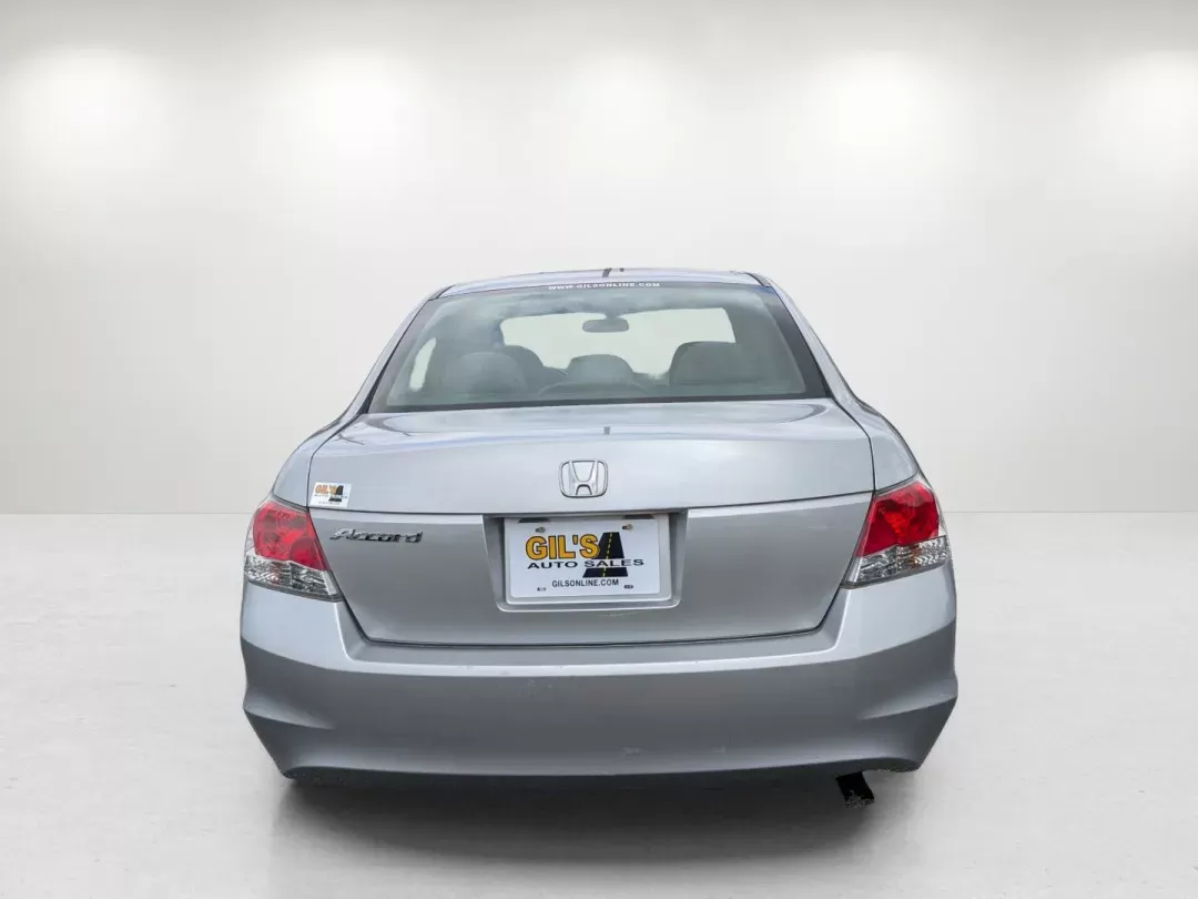2010 Honda Accord Sdn LX (1HGCP2F35AA) with an Gas I4 2.4L/144 engine, 5-Speed Automatic transmission, located at 3959 U.S. 80 W, Phenix City, AL, 36870, (334) 297-4885, 32.469296, -85.135185 - 2010 Honda Accord Sdn LX - Photo#6