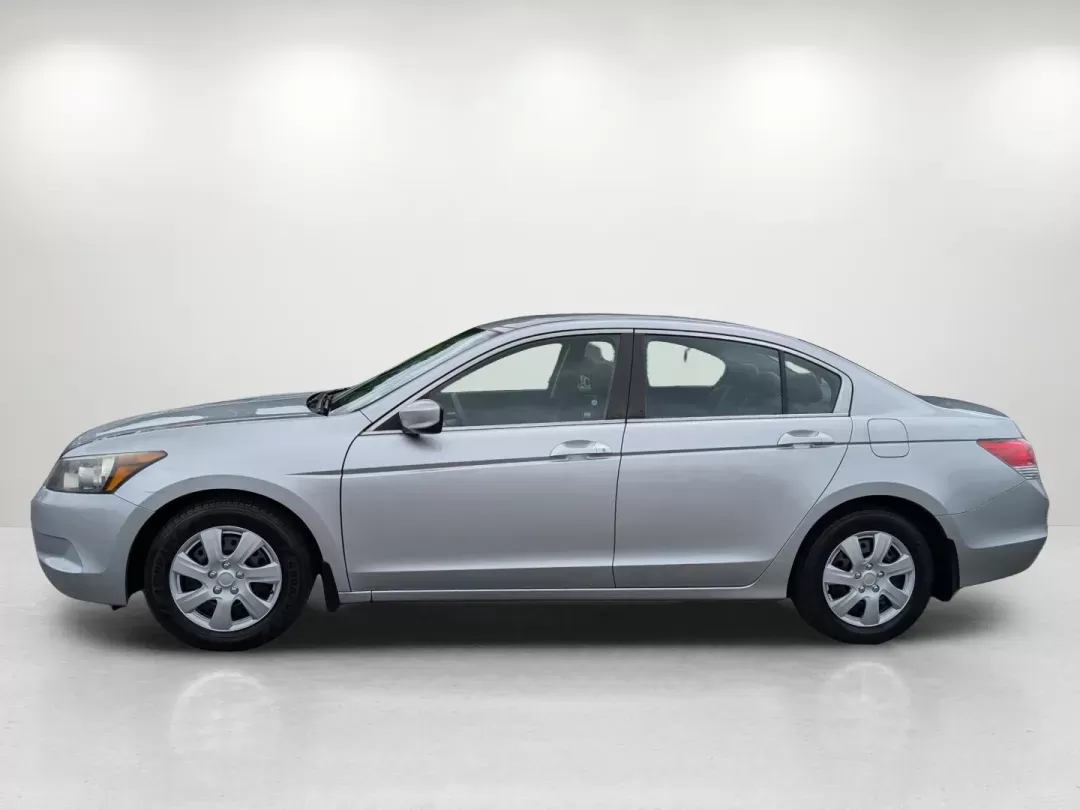 2010 Honda Accord Sdn LX (1HGCP2F35AA) with an Gas I4 2.4L/144 engine, 5-Speed Automatic transmission, located at 3959 U.S. 80 W, Phenix City, AL, 36870, (334) 297-4885, 32.469296, -85.135185 - 2010 Honda Accord Sdn LX - Photo#8
