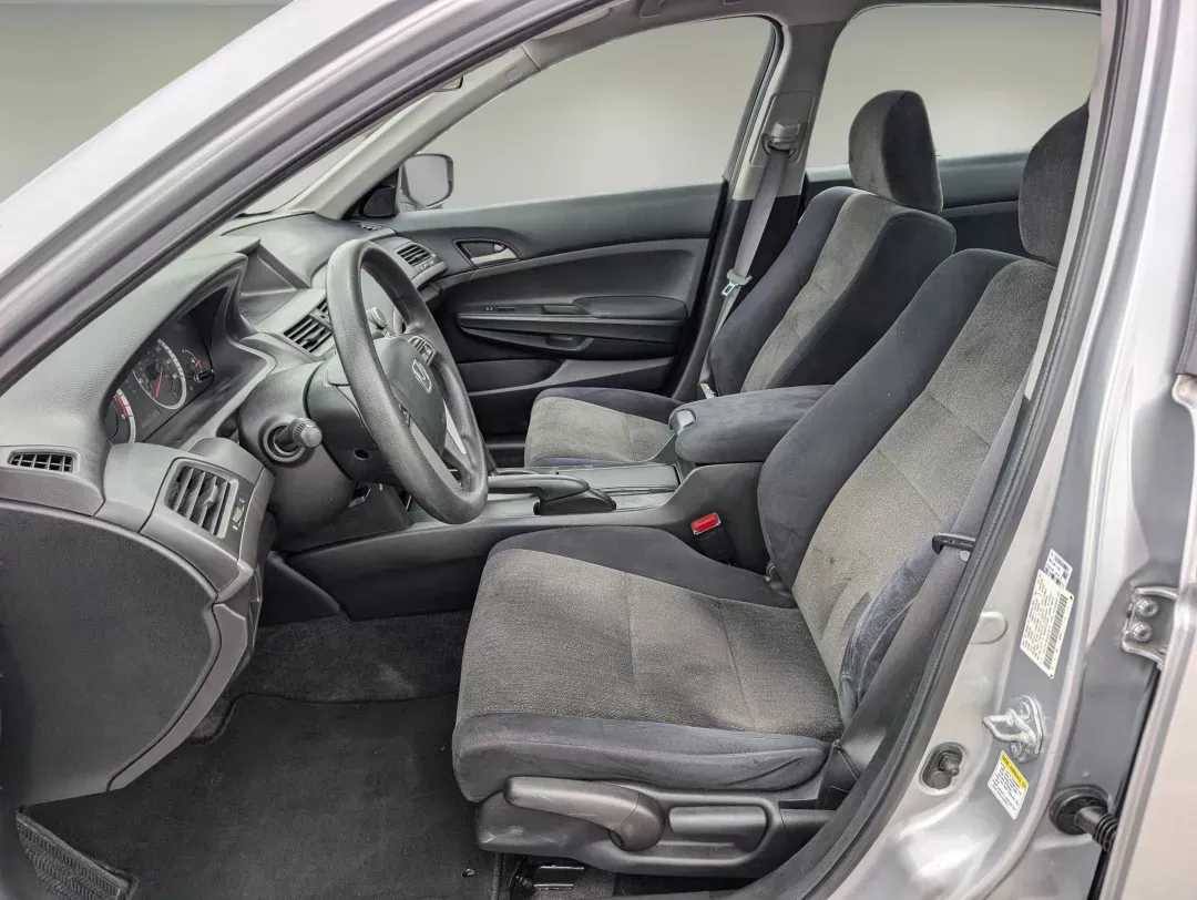 2010 Honda Accord Sdn LX (1HGCP2F35AA) with an Gas I4 2.4L/144 engine, 5-Speed Automatic transmission, located at 3959 U.S. 80 W, Phenix City, AL, 36870, (334) 297-4885, 32.469296, -85.135185 - 2010 Honda Accord Sdn LX - Photo#10
