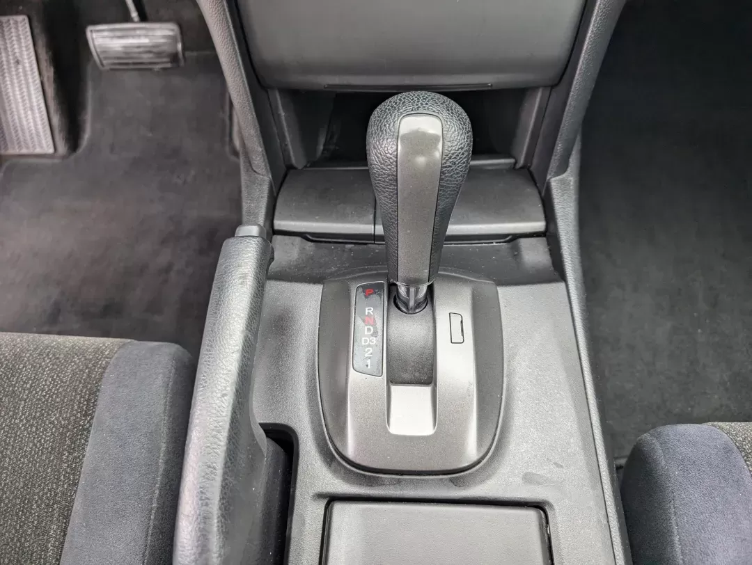 2010 Honda Accord Sdn LX (1HGCP2F35AA) with an Gas I4 2.4L/144 engine, 5-Speed Automatic transmission, located at 3959 U.S. 80 W, Phenix City, AL, 36870, (334) 297-4885, 32.469296, -85.135185 - 2010 Honda Accord Sdn LX - Photo#14