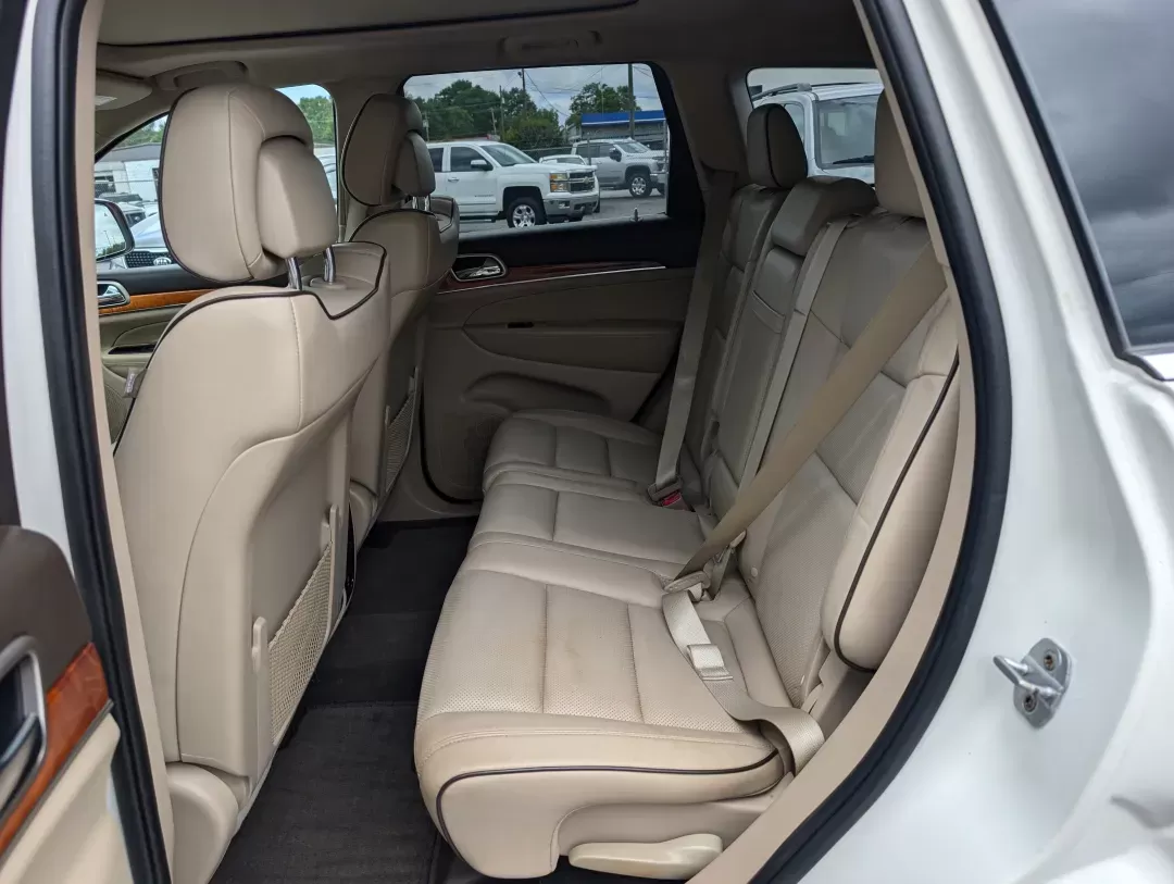 2011 /Dark Frost Beige/Light Frost Beige Interior Jeep Grand Cherokee Overland (1J4RR6GT9BC) with an Gas V8 5.7L/345 engine, 5-Speed Automatic transmission, located at 3959 U.S. 80 W, Phenix City, AL, 36870, (334) 297-4885, 32.469296, -85.135185 - 2011 Jeep Grand Cherokee Overland - Photo#10