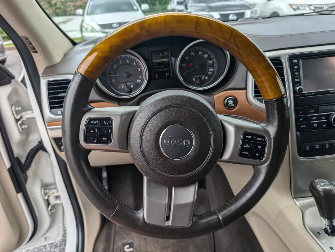 2011 /Dark Frost Beige/Light Frost Beige Interior Jeep Grand Cherokee Overland (1J4RR6GT9BC) with an Gas V8 5.7L/345 engine, 5-Speed Automatic transmission, located at 3959 U.S. 80 W, Phenix City, AL, 36870, (334) 297-4885, 32.469296, -85.135185 - 2011 Jeep Grand Cherokee Overland - Photo#14