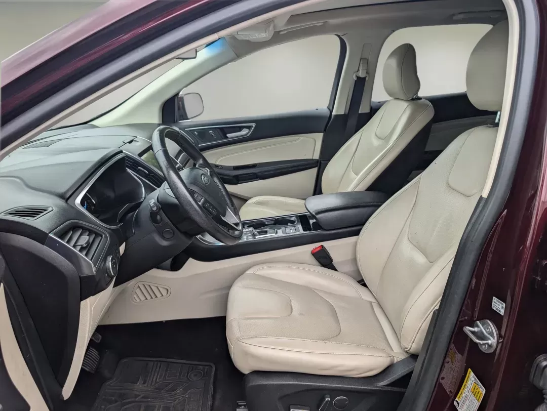 2019 Ford Edge Titanium (2FMPK3K99KB) with an Intercooled Turbo Premium Unleaded I-4 2.0 L/122 engine, 8-Speed Automatic w/OD transmission, located at 3959 U.S. 80 W, Phenix City, AL, 36870, (334) 297-4885, 32.469296, -85.135185 - 2019 Ford Edge Titanium - Photo#10