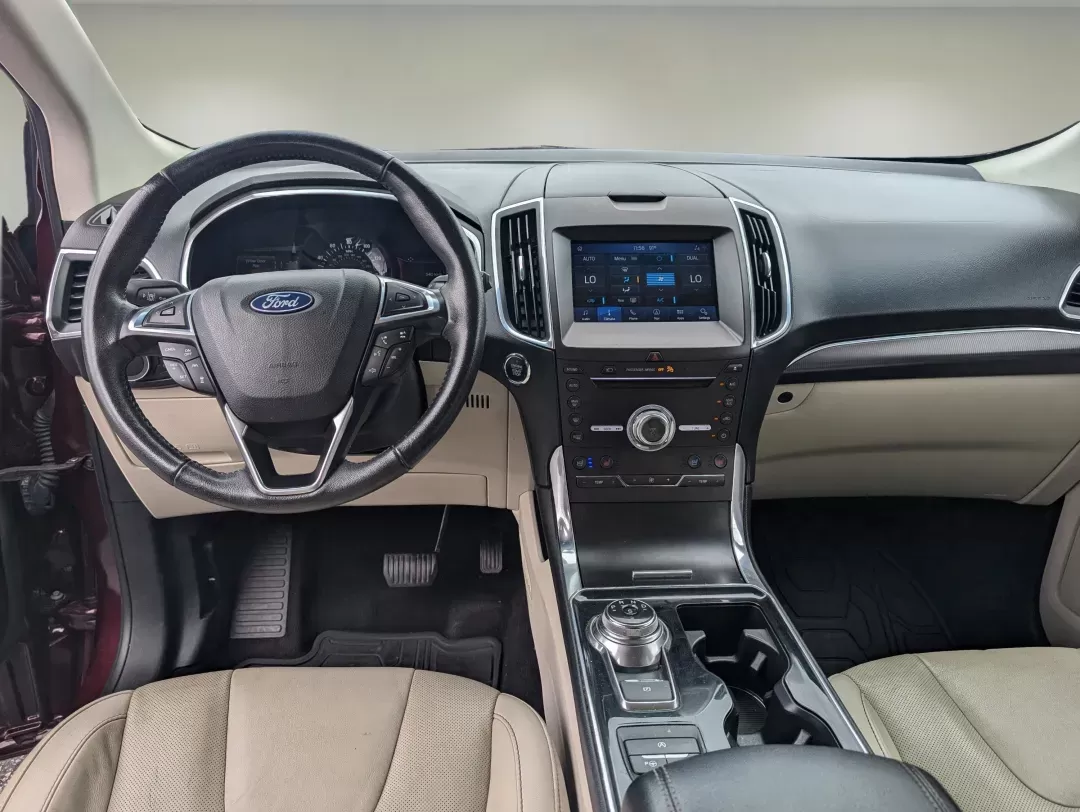 2019 Ford Edge Titanium (2FMPK3K99KB) with an Intercooled Turbo Premium Unleaded I-4 2.0 L/122 engine, 8-Speed Automatic w/OD transmission, located at 3959 U.S. 80 W, Phenix City, AL, 36870, (334) 297-4885, 32.469296, -85.135185 - 2019 Ford Edge Titanium - Photo#12