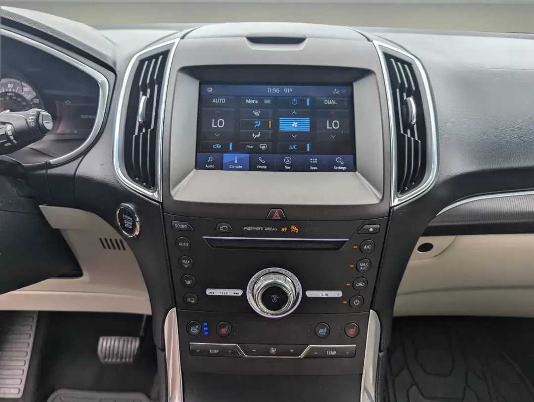 2019 Ford Edge Titanium (2FMPK3K99KB) with an Intercooled Turbo Premium Unleaded I-4 2.0 L/122 engine, 8-Speed Automatic w/OD transmission, located at 3959 U.S. 80 W, Phenix City, AL, 36870, (334) 297-4885, 32.469296, -85.135185 - 2019 Ford Edge Titanium - Photo#14