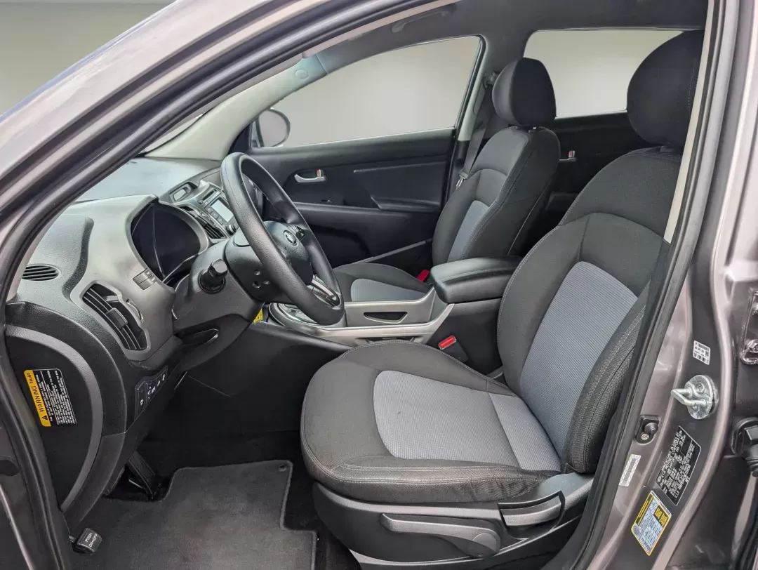 2014 /Black Kia Sportage LX (KNDPB3AC9E7) with an Regular Unleaded I-4 2.4 L/144 engine, 6-Speed Automatic w/OD transmission, located at 3959 U.S. 80 W, Phenix City, AL, 36870, (334) 297-4885, 32.469296, -85.135185 - 2014 Kia Sportage LX - Photo#10