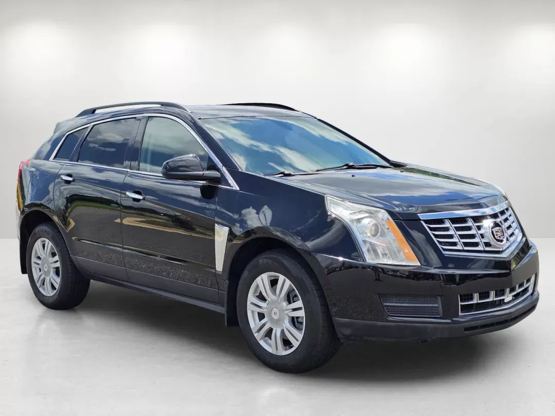 2015 /Ebony w/Ebony accents Cadillac SRX Base (3GYFNAE38FS) with an Gas V6 3.6L/217 engine, 6-Speed Automatic w/Manual Shift transmission, located at 521 Old Farm Lane Rd, Prattville, AL, 36066, (334) 325-1505, 32.482460, -86.416367 - 2015 Cadillac SRX Base - Photo#3