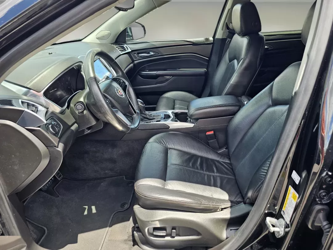 2015 /Ebony w/Ebony accents Cadillac SRX Base (3GYFNAE38FS) with an Gas V6 3.6L/217 engine, 6-Speed Automatic w/Manual Shift transmission, located at 521 Old Farm Lane Rd, Prattville, AL, 36066, (334) 325-1505, 32.482460, -86.416367 - 2015 Cadillac SRX Base - Photo#10