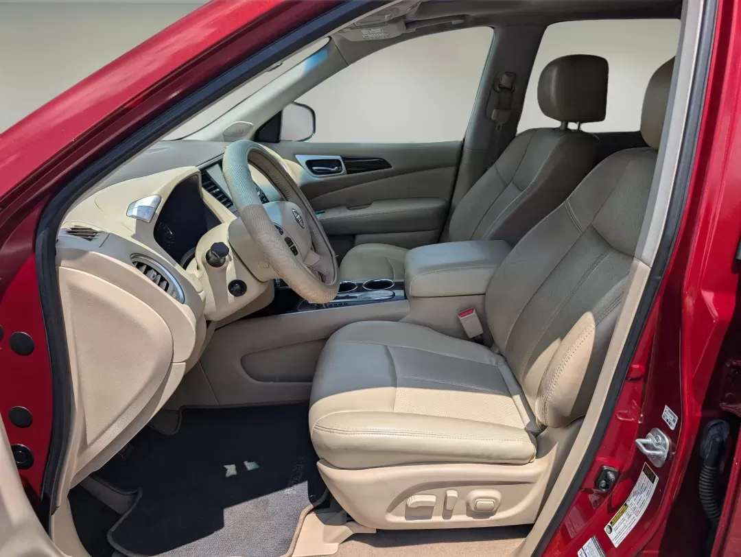 2014 /Almond Nissan Pathfinder Platinum (5N1AR2MN6EC) with an Regular Unleaded V-6 3.5 L/213 engine, 1-Speed CVT w/OD transmission, located at 804 22nd Ave, Phenix City, AL, 36870, (334) 297-1860, 32.484749, -85.024475 - 2014 Nissan Pathfinder Platinum - Photo#9