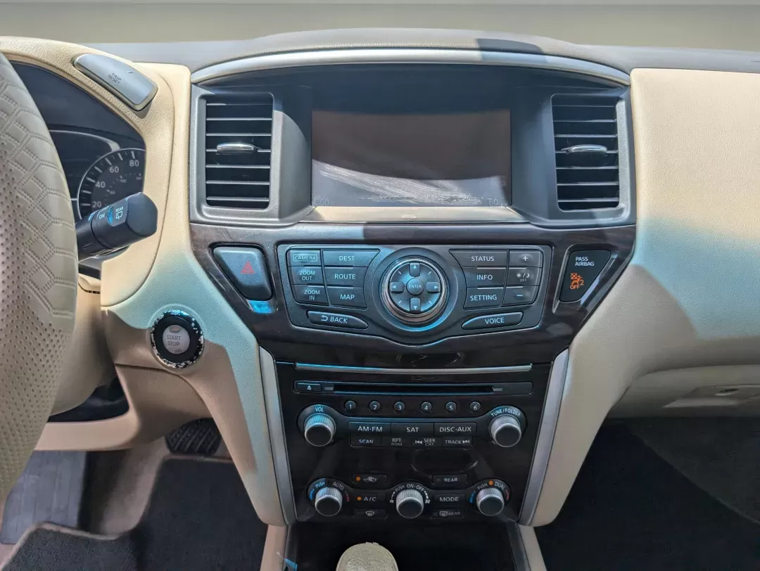 2014 /Almond Nissan Pathfinder Platinum (5N1AR2MN6EC) with an Regular Unleaded V-6 3.5 L/213 engine, 1-Speed CVT w/OD transmission, located at 804 22nd Ave, Phenix City, AL, 36870, (334) 297-1860, 32.484749, -85.024475 - 2014 Nissan Pathfinder Platinum - Photo#15