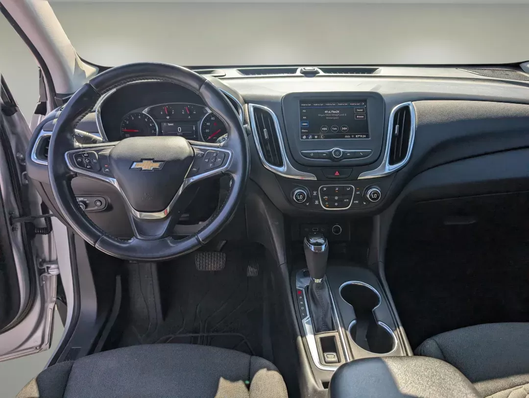 2020 Chevrolet Equinox LT (2GNAXTEV4L6) with an Turbocharged Gas I4 1.5L/92 engine, 6-Speed Automatic transmission, located at 3959 U.S. 80 W, Phenix City, AL, 36870, (334) 297-4885, 32.469296, -85.135185 - 2020 Chevrolet Equinox LT - Photo#12
