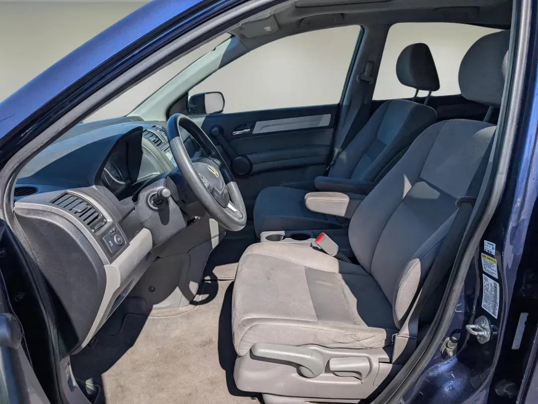 2011 Honda CR-V EX (5J6RE4H50BL) with an Gas I4 2.4L/144 engine, 5-Speed Automatic transmission, located at 3959 U.S. 80 W, Phenix City, AL, 36870, (334) 297-4885, 32.469296, -85.135185 - 2011 Honda CR-V EX - Photo#10