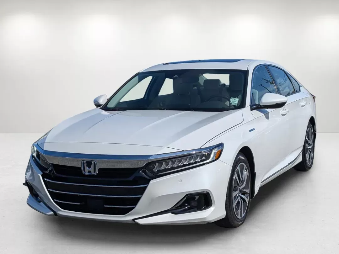 2021 Honda Accord Hybrid EX-L (1HGCV3F50MA) with an Gas/Electric I-4 2.0 L/122 engine, 1-Speed CVT w/OD transmission, located at 3959 U.S. 80 W, Phenix City, AL, 36870, (334) 297-4885, 32.469296, -85.135185 - 2021 Honda Accord Hybrid EX-L - Photo#1