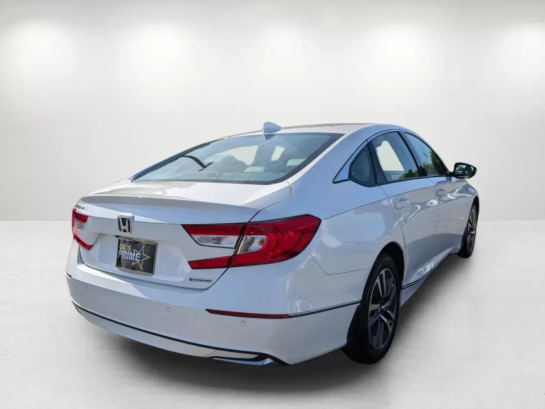 2021 Honda Accord Hybrid EX-L (1HGCV3F50MA) with an Gas/Electric I-4 2.0 L/122 engine, 1-Speed CVT w/OD transmission, located at 3959 U.S. 80 W, Phenix City, AL, 36870, (334) 297-4885, 32.469296, -85.135185 - 2021 Honda Accord Hybrid EX-L - Photo#5