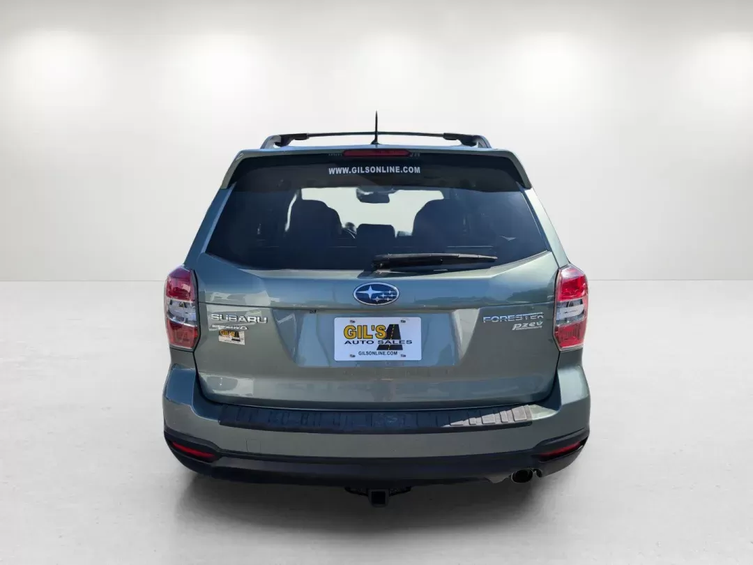 2015 /Gray Subaru Forester 2.5i Limited (JF2SJAHC5FH) with an Regular Unleaded H-4 2.5 L/152 engine, 6-Speed CVT w/OD transmission, located at 3959 U.S. 80 W, Phenix City, AL, 36870, (334) 297-4885, 32.469296, -85.135185 - 2015 Subaru Forester 2.5i Limited - Photo#6
