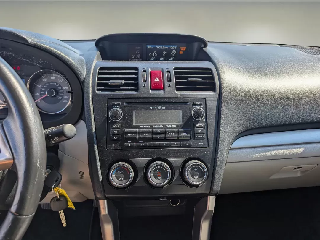 2015 /Gray Subaru Forester 2.5i Limited (JF2SJAHC5FH) with an Regular Unleaded H-4 2.5 L/152 engine, 6-Speed CVT w/OD transmission, located at 3959 U.S. 80 W, Phenix City, AL, 36870, (334) 297-4885, 32.469296, -85.135185 - 2015 Subaru Forester 2.5i Limited - Photo#14