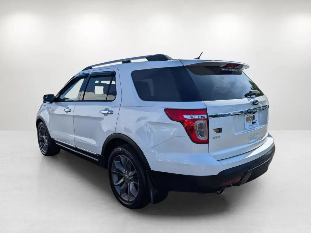 2013 Ford Explorer XLT (1FM5K7D81DG) with an Gas V6 3.5L/213 engine, 6-Speed Automatic w/manual shift transmission, located at 3959 U.S. 80 W, Phenix City, AL, 36870, (334) 297-4885, 32.469296, -85.135185 - 2013 Ford Explorer XLT - Photo#7