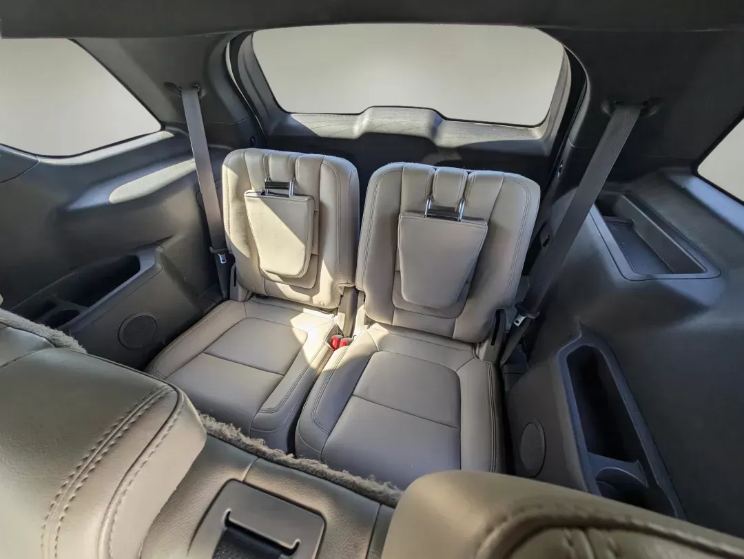 2013 Ford Explorer XLT (1FM5K7D81DG) with an Gas V6 3.5L/213 engine, 6-Speed Automatic w/manual shift transmission, located at 3959 U.S. 80 W, Phenix City, AL, 36870, (334) 297-4885, 32.469296, -85.135185 - 2013 Ford Explorer XLT - Photo#12