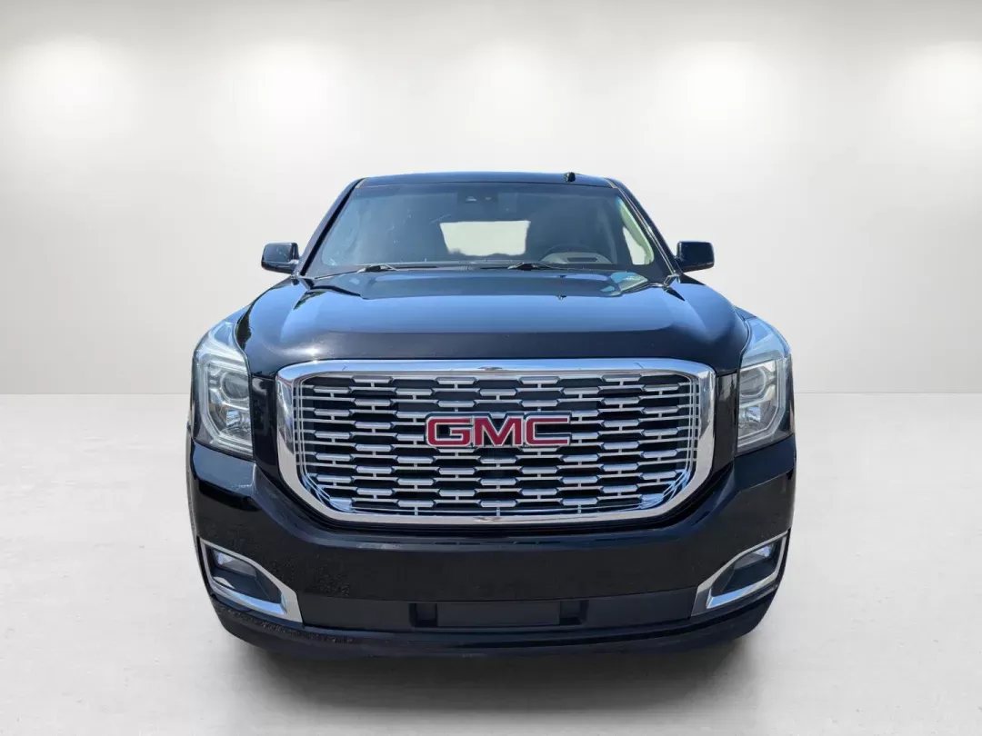 2018 /Cocoa/Dark Atmosphere GMC Yukon Denali (1GKS1CKJ7JR) with an Gas V8 6.2L/376 engine, 10-Speed Automatic transmission, located at 3959 U.S. 80 W, Phenix City, AL, 36870, (334) 297-4885, 32.469296, -85.135185 - 2018 GMC Yukon Denali - Photo#1
