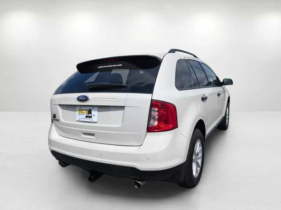 2013 Ford Edge SE (2FMDK3GC8DB) with an Gas V6 3.5L/213 engine, 6-Speed Automatic w/manual shift transmission, located at 521 Old Farm Lane Rd, Prattville, AL, 36066, (334) 325-1505, 32.482460, -86.416367 - 2013 Ford Edge SE - Photo#4