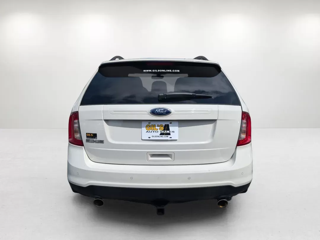 2013 Ford Edge SE (2FMDK3GC8DB) with an Gas V6 3.5L/213 engine, 6-Speed Automatic w/manual shift transmission, located at 521 Old Farm Lane Rd, Prattville, AL, 36066, (334) 325-1505, 32.482460, -86.416367 - 2013 Ford Edge SE - Photo#5