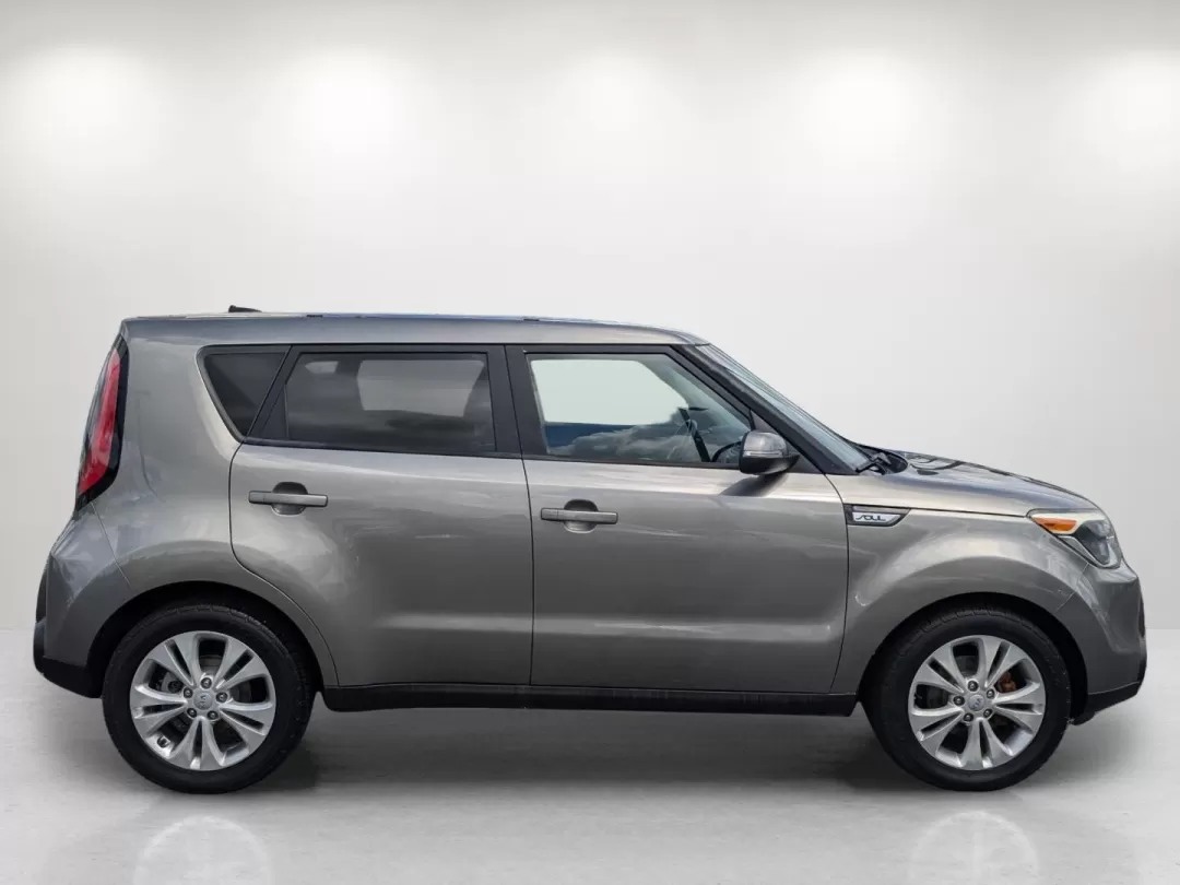 2014 /Umber Black Kia Soul + (KNDJP3A50E7) with an Other engine, located at 804 22nd Ave, Phenix City, AL, 36870, (334) 297-1860, 32.484749, -85.024475 - Are you ready to elevate your daily drive? Whether you're a busy professional navigating the hustle and bustle of city life or a growing family looking for a reliable and spacious vehicle, the 2014 Kia Soul is here to meet your needs. With its unique hatchback design and versatile interior, this veh - Photo#3