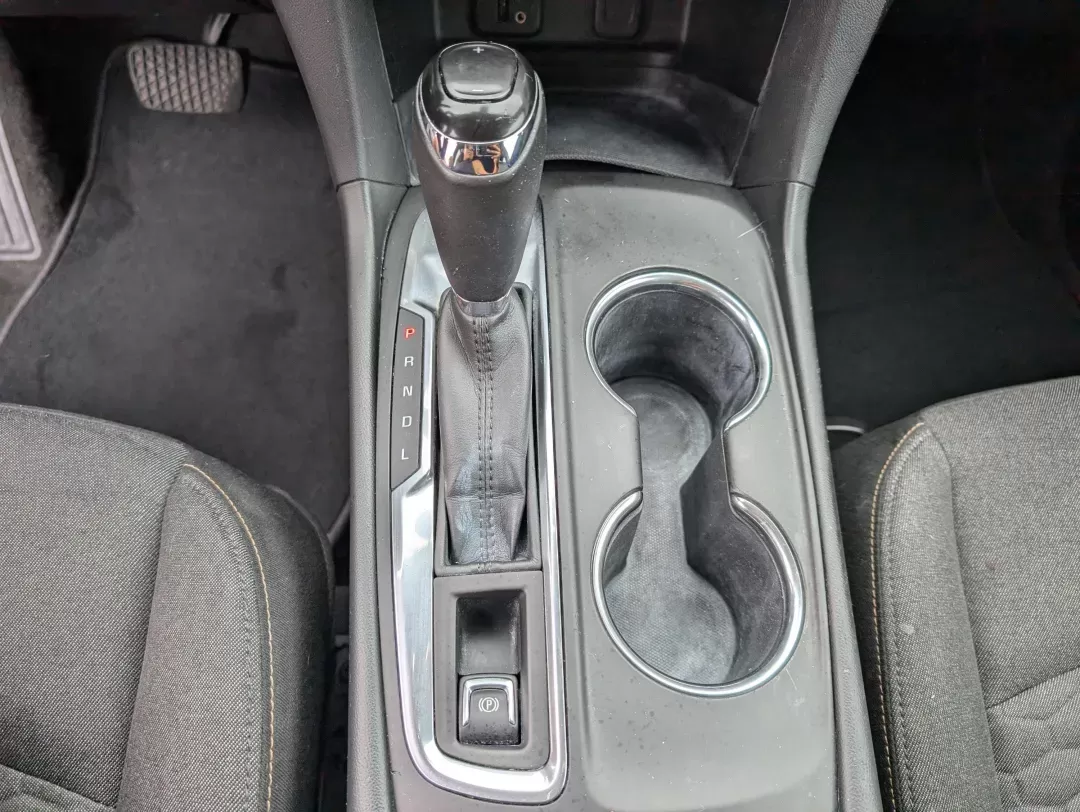 2018 /Jet Black Chevrolet Equinox LT (3GNAXJEV1JS) with an Turbocharged Gas I4 1.5L/ engine, 6-Speed Automatic transmission, located at 1430 Gateway Drive, Opelika, AL, 36801, (334) 239-0944, 32.637871, -85.409790 - 2018 Chevrolet Equinox LT - Photo#12