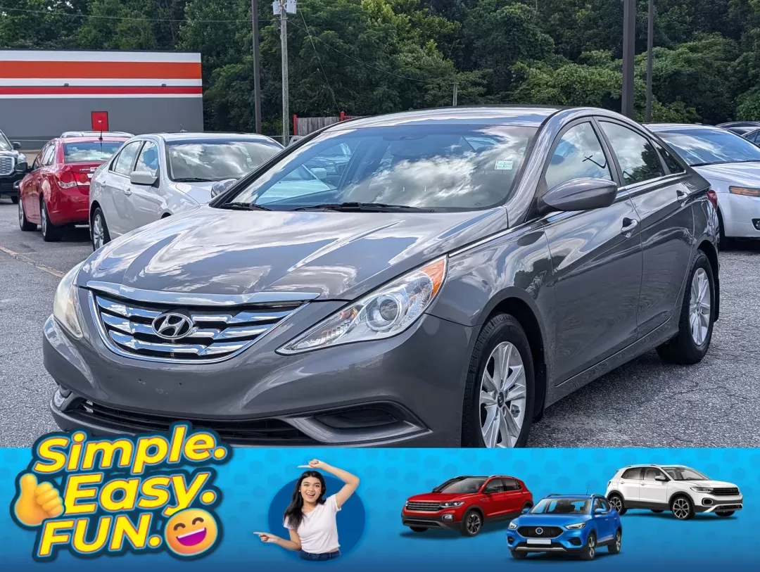 2012 /Gray Hyundai Sonata GLS PZEV (5NPEB4AC0CH) with an Gas I4 2.4L/144 engine, 6-Speed Automatic w/manual shift transmission, located at 3959 U.S. 80 W, Phenix City, AL, 36870, (334) 297-4885, 32.469296, -85.135185 - 2012 Hyundai Sonata GLS PZEV - Photo#0