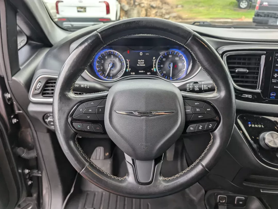 2019 /Black/Black/Black Chrysler Pacifica Touring Plus (2C4RC1FG7KR) with an Regular Unleaded V-6 3.6 L/220 engine, 9-Speed Automatic w/OD transmission, located at 3959 U.S. 80 W, Phenix City, AL, 36870, (334) 297-4885, 32.469296, -85.135185 - 2019 Chrysler Pacifica Touring Plus - Photo#17
