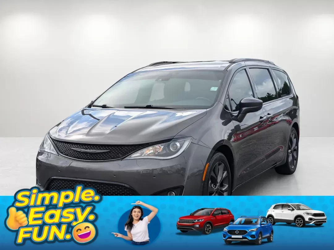 photo of 2019 Chrysler Pacifica Touring Plus