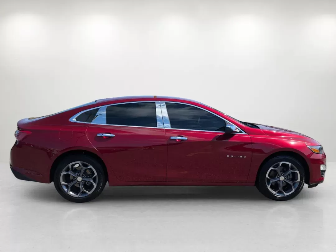 2020 /Jet Black Chevrolet Malibu LT (1G1ZD5ST4LF) with an Other engine, located at 804 22nd Ave, Phenix City, AL, 36870, (334) 297-1860, 32.484749, -85.024475 - **Unleash Your Every Adventure with the 2020 Chevrolet Malibu LT!**<br /> <br /> Are you ready to elevate your daily commute or embark on unforgettable weekend adventures? The 2020 Chevrolet Malibu LT is the perfect companion for both your busy lifestyle and spontaneous road trips. With its striking - Photo#3