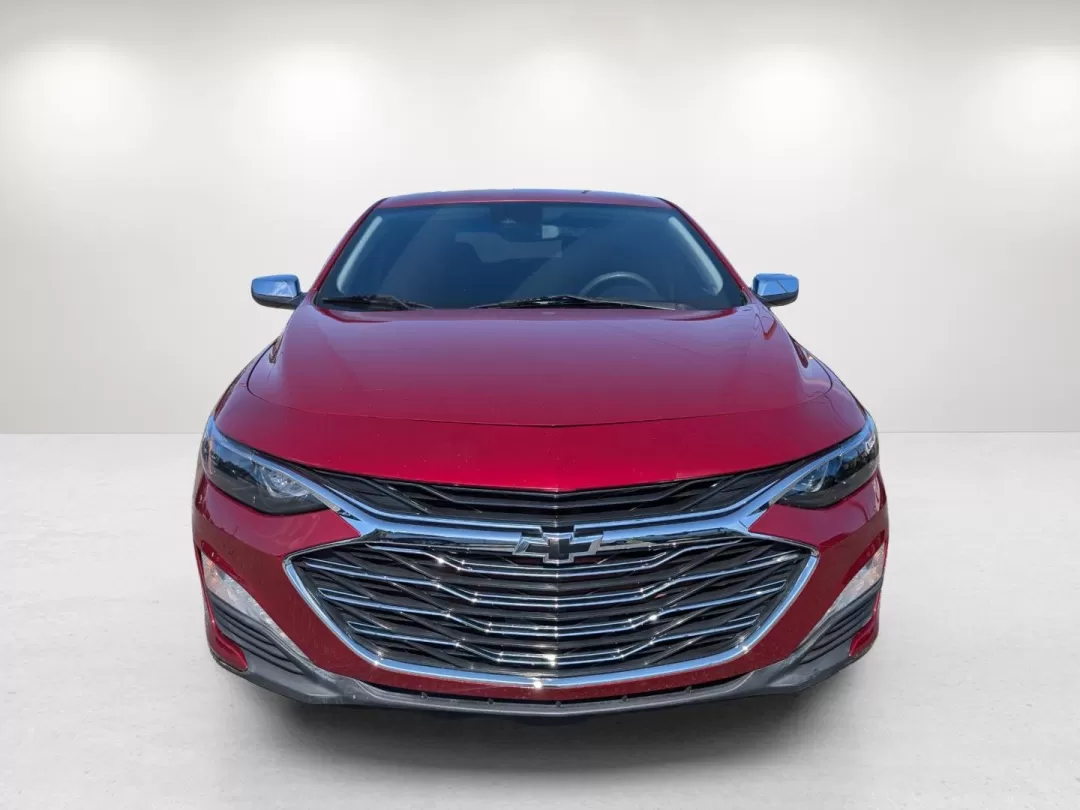 2020 /Jet Black Chevrolet Malibu LT (1G1ZD5ST4LF) with an Other engine, located at 1430 Gateway Drive, Opelika, AL, 36801, (334) 239-0944, 32.637871, -85.409790 - **Unleash Your Every Adventure with the 2020 Chevrolet Malibu LT!**<br /> <br /> Are you ready to elevate your daily commute or embark on unforgettable weekend adventures? The 2020 Chevrolet Malibu LT is the perfect companion for both your busy lifestyle and spontaneous road trips. With its striking - Photo#1
