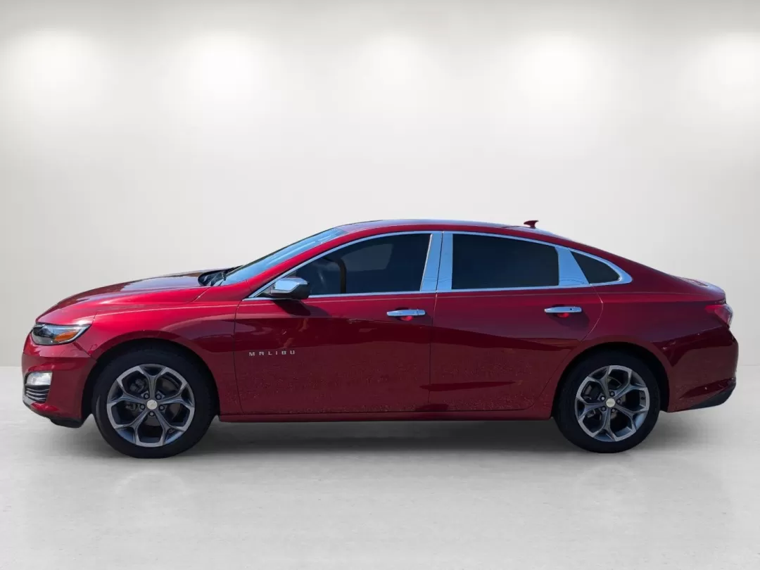 2020 /Jet Black Chevrolet Malibu LT (1G1ZD5ST4LF) with an Other engine, located at 1430 Gateway Drive, Opelika, AL, 36801, (334) 239-0944, 32.637871, -85.409790 - **Unleash Your Every Adventure with the 2020 Chevrolet Malibu LT!**<br /> <br /> Are you ready to elevate your daily commute or embark on unforgettable weekend adventures? The 2020 Chevrolet Malibu LT is the perfect companion for both your busy lifestyle and spontaneous road trips. With its striking - Photo#7