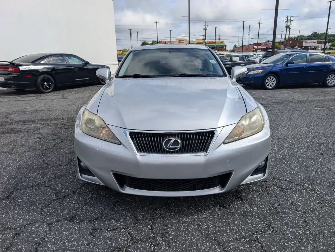 2011 Lexus IS 250 (JTHBF5C21B5) with an Gas V6 2.5L/152 engine, 6-Speed Automatic transmission, located at 3959 U.S. 80 W, Phenix City, AL, 36870, (334) 297-4885, 32.469296, -85.135185 - 2011 Lexus IS 250 - Photo#1