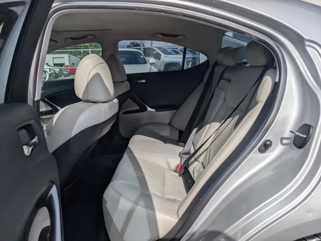 2011 Lexus IS 250 (JTHBF5C21B5) with an Gas V6 2.5L/152 engine, 6-Speed Automatic transmission, located at 3959 U.S. 80 W, Phenix City, AL, 36870, (334) 297-4885, 32.469296, -85.135185 - 2011 Lexus IS 250 - Photo#10