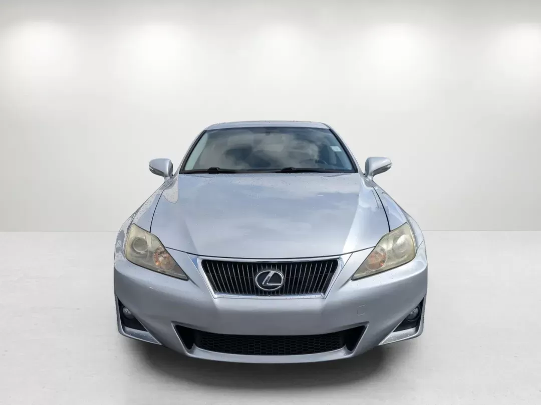 2011 Lexus IS 250 (JTHBF5C21B5) with an Other engine, located at 1430 Gateway Drive, Opelika, AL, 36801, (334) 239-0944, 32.637871, -85.409790 - **Discover Your Next Adventure with the 2011 Lexus IS 250 at Gils Auto in Phenix City!**<br /> <br /> Are you in search of a stylish sedan that offers both comfort and performance for weekend getaways or long commutes? Look no further! The 2011 Lexus IS 250 is the perfect vehicle for those who appre - Photo#1