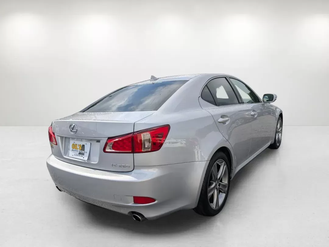 2011 Lexus IS 250 (JTHBF5C21B5) with an Other engine, located at 1430 Gateway Drive, Opelika, AL, 36801, (334) 239-0944, 32.637871, -85.409790 - **Discover Your Next Adventure with the 2011 Lexus IS 250 at Gils Auto in Phenix City!**<br /> <br /> Are you in search of a stylish sedan that offers both comfort and performance for weekend getaways or long commutes? Look no further! The 2011 Lexus IS 250 is the perfect vehicle for those who appre - Photo#4