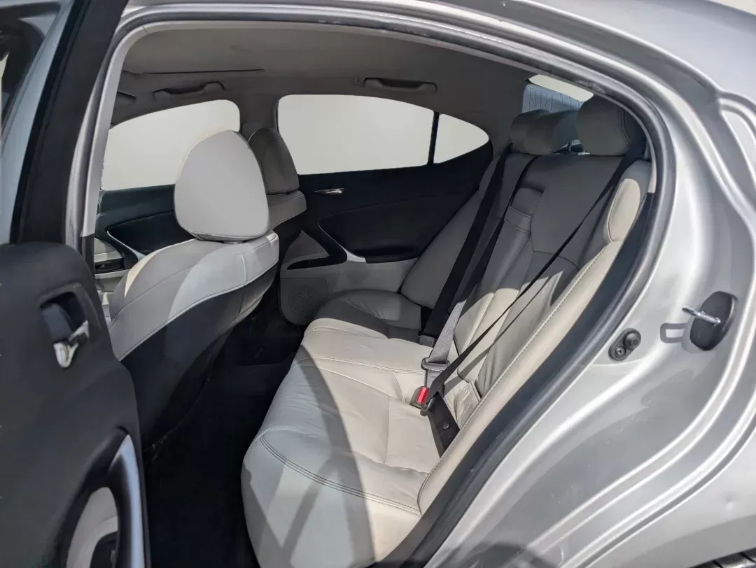 2011 Lexus IS 250 (JTHBF5C21B5) with an Other engine, located at 1430 Gateway Drive, Opelika, AL, 36801, (334) 239-0944, 32.637871, -85.409790 - **Discover Your Next Adventure with the 2011 Lexus IS 250 at Gils Auto in Phenix City!**<br /> <br /> Are you in search of a stylish sedan that offers both comfort and performance for weekend getaways or long commutes? Look no further! The 2011 Lexus IS 250 is the perfect vehicle for those who appre - Photo#10