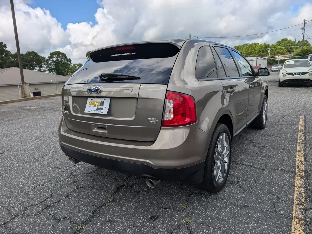 2012 Ford Edge SEL (2FMDK4JC7CB) with an Gas V6 3.5L/213 engine, 6-Speed Automatic transmission, located at 3959 U.S. 80 W, Phenix City, AL, 36870, (334) 297-4885, 32.469296, -85.135185 - 2012 Ford Edge SEL - Photo#4