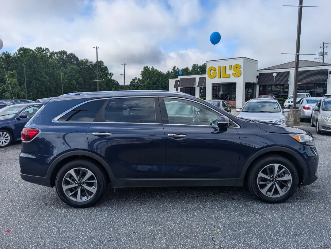 2019 /Stone Beige Kia Sorento EX V6 (5XYPH4A54KG) with an Regular Unleaded V-6 3.3 L/204 engine, 8-Speed Automatic w/OD transmission, located at 3959 U.S. 80 W, Phenix City, AL, 36870, (334) 297-4885, 32.469296, -85.135185 - 2019 Kia Sorento EX V6 - Photo#3