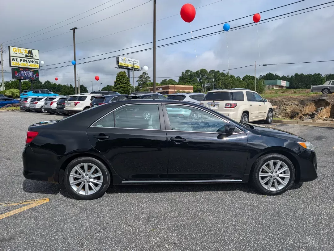 2012 Toyota Camry XLE (4T4BF1FK1CR) with an Gas I4 2.5L/152 engine, 6-Speed Automatic w/Manual Shift transmission, located at 3959 U.S. 80 W, Phenix City, AL, 36870, (334) 297-4885, 32.469296, -85.135185 - 2012 Toyota Camry XLE - Photo#3