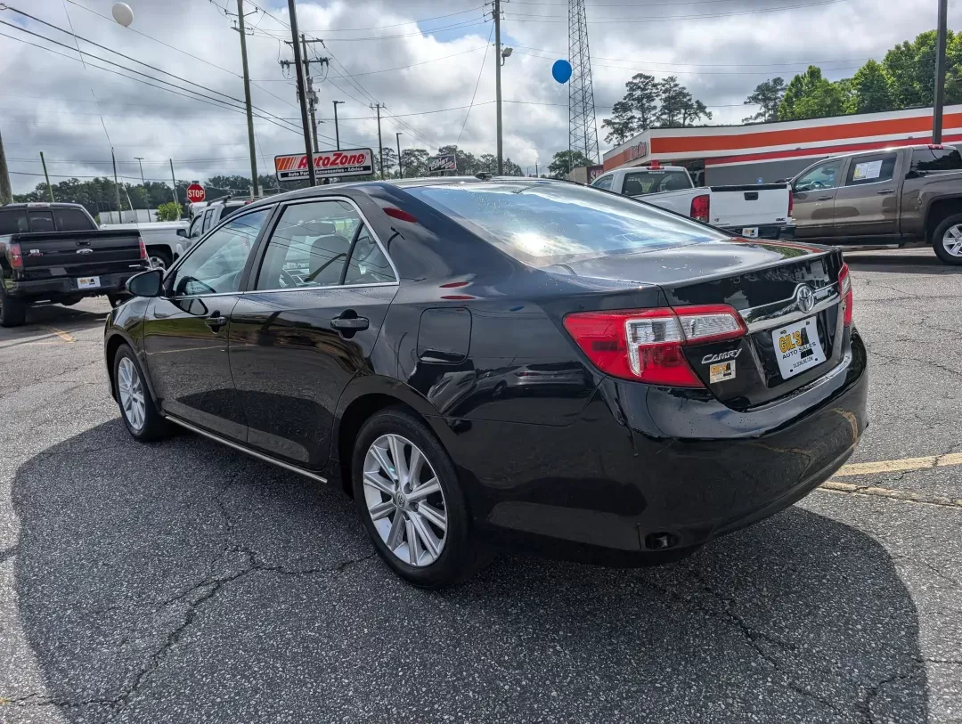 2012 Toyota Camry XLE (4T4BF1FK1CR) with an Gas I4 2.5L/152 engine, 6-Speed Automatic w/Manual Shift transmission, located at 3959 U.S. 80 W, Phenix City, AL, 36870, (334) 297-4885, 32.469296, -85.135185 - 2012 Toyota Camry XLE - Photo#6