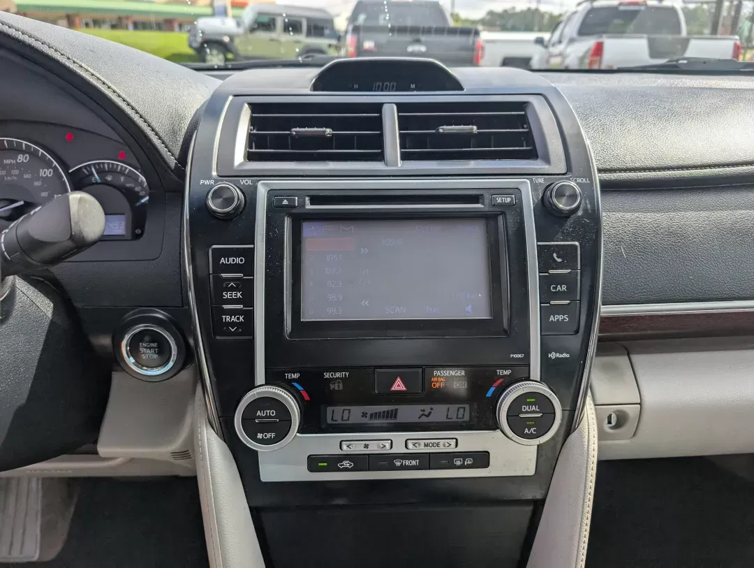 2012 Toyota Camry XLE (4T4BF1FK1CR) with an Gas I4 2.5L/152 engine, 6-Speed Automatic w/Manual Shift transmission, located at 3959 U.S. 80 W, Phenix City, AL, 36870, (334) 297-4885, 32.469296, -85.135185 - 2012 Toyota Camry XLE - Photo#13